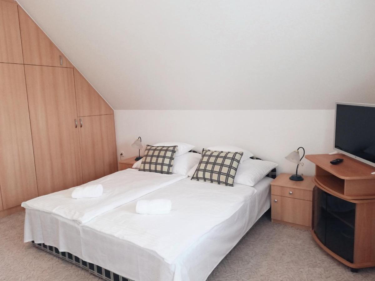 St.Florian Apartman Keszthely Bagian luar foto